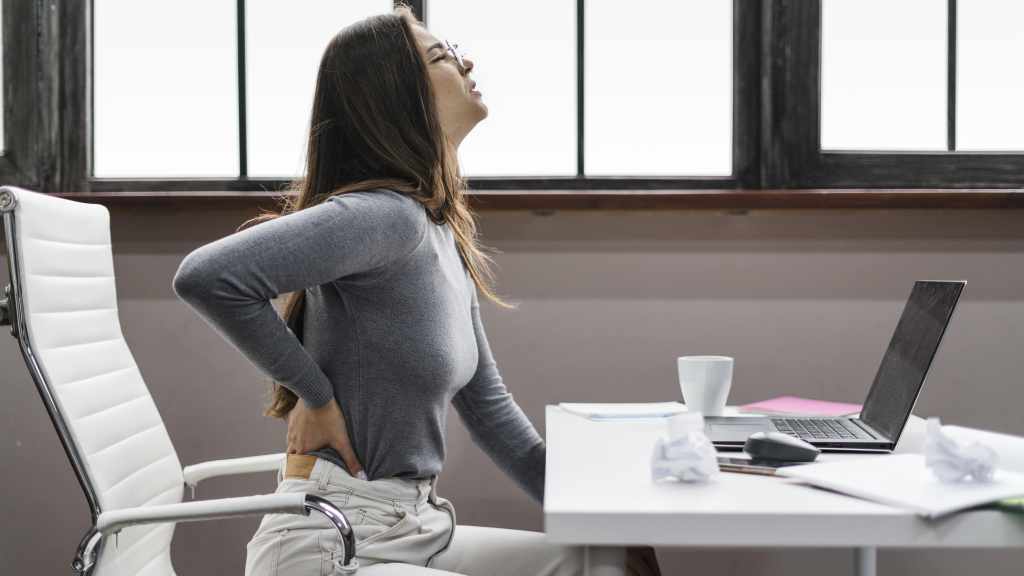 Radiofrequ&ecirc;ncia lombar para dor nas costas: Saiba como funciona e seus benef&iacute;cios