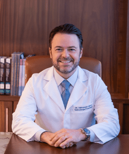 Dr. Fernando Bray